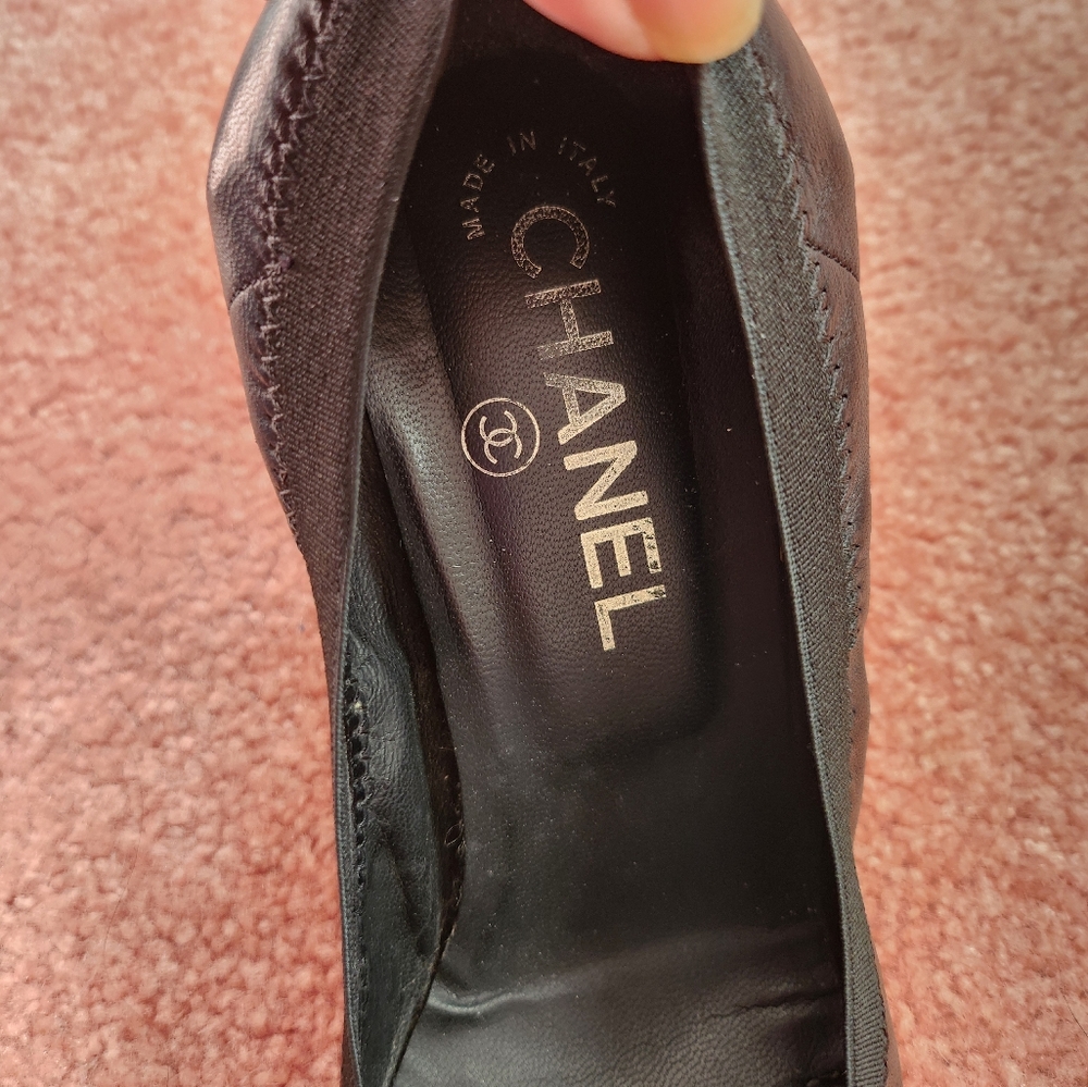 Chanel Pumps - Picture 5 of 6
